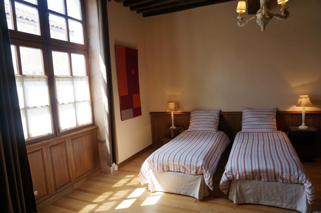Maison Arriu Bed and Breakfast Montaut  Kamer foto